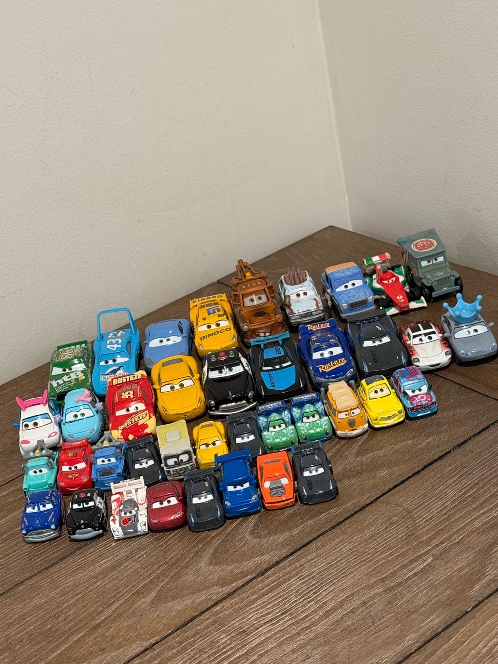 Disney Pixar CARS Mixed Lot of 39 Vehicles Metal & Plastic Various Sizes